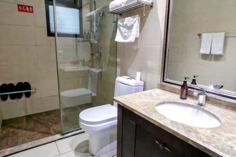 达州华洲大酒店(城市中心广场达一中店)