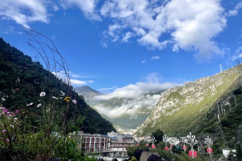 康定贡嘎国际青年旅舍