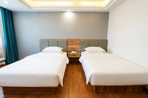 揭阳惠来中旅大酒店(惠城人民医院文化广场店)