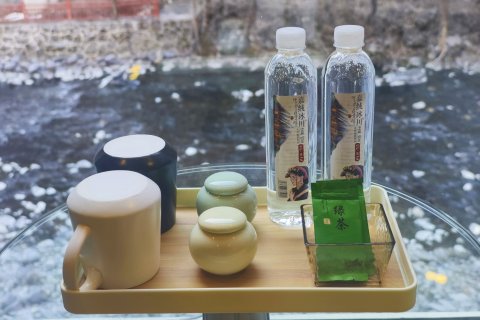 晓月晴岚花园私汤酒店(毕棚沟景区理小路店)