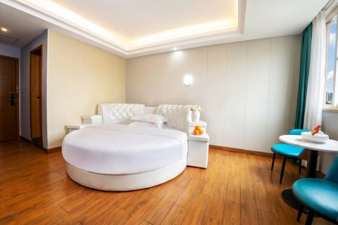 揭阳惠来中旅大酒店(惠城人民医院文化广场店)