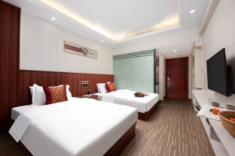 九宫大饭店(通山九宫山风景区云中湖店)