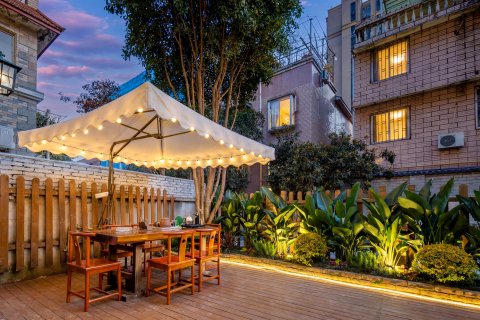 行者居别墅客栈(成都—格桑店)