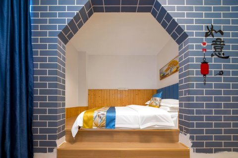 良栖客栈(张家界天门山索道店)