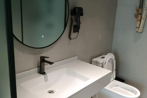 扬子水都宾馆(乌鲁木齐火车南站店)