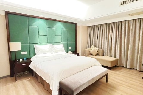 粤海酒店(郑州二七广场德化步行街店)