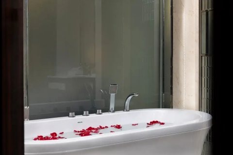 长沙国金中心异国印象酒店