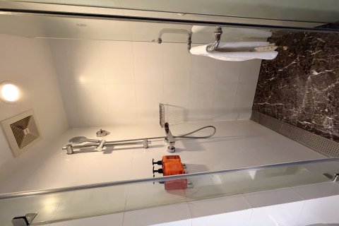 桔子酒店(上海静安西藏北路地铁站店)