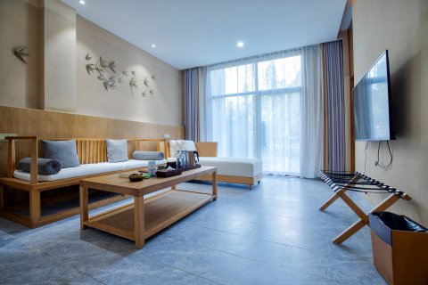 咸丰坪坝营森林酒店