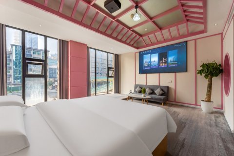 天鹅恋酒店(成都春熙路太古里店)