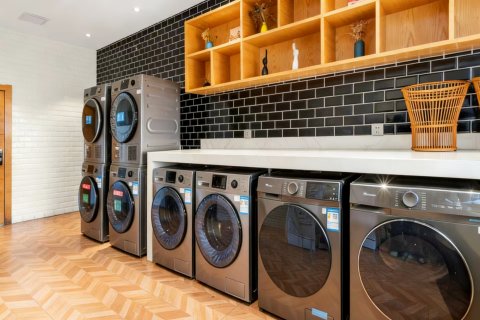 水晶璞邸酒店(景德镇陶阳里人民广场店)