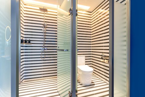 丽景海岸酒店(烟台火车站大悦城店)