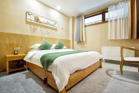 咸丰坪坝营森林酒店