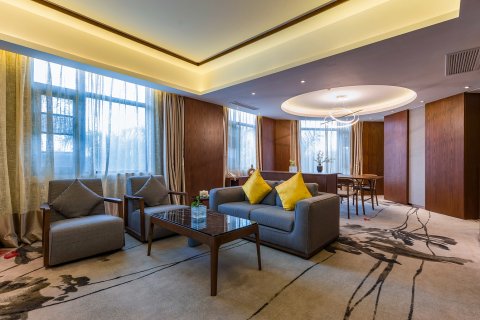 东湖大酒店(揭阳榕城区东湖公园店)