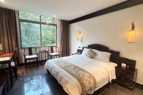 云浮新兴龙山温泉酒店