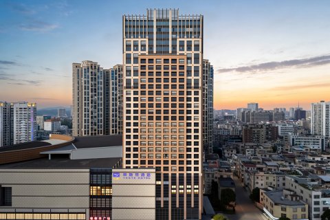 雅斯特酒店(钦州年年丰广场店)