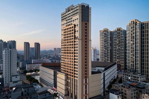 雅斯特酒店(钦州年年丰广场店)