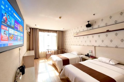 宜朵云品酒店(丰城火车站紫云大桥店)