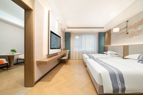 融安红楼大酒店(地王广场店)