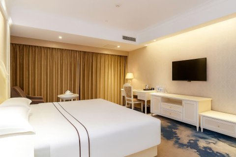 寻甸金世纪大酒店(寻甸民族团结广场店)