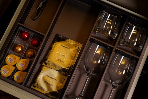 珠海万悦酒店(拱北口岸高铁站店)