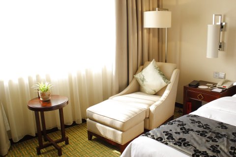 桂山华星酒店(东西巷七星公园店)