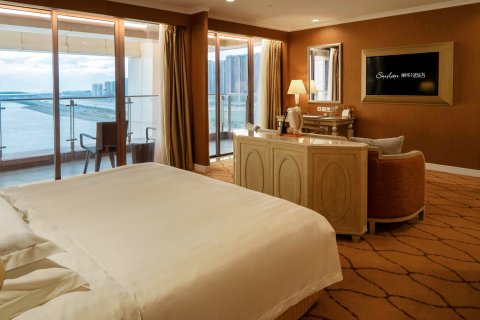 珠海万悦酒店(拱北口岸高铁站店)