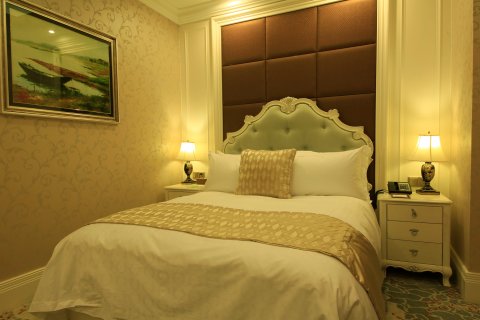 辽阳新碧湖酒店