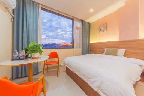 丹霞山聆风山居客栈