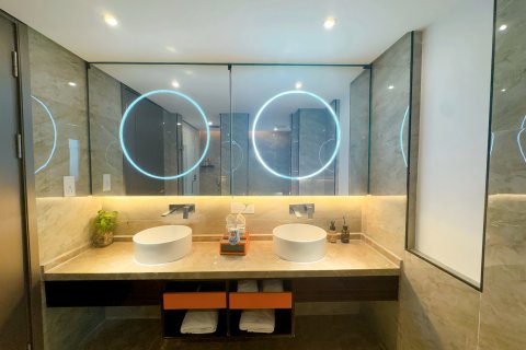 天艺东环酒店(海口高铁东站龙湖天街店)