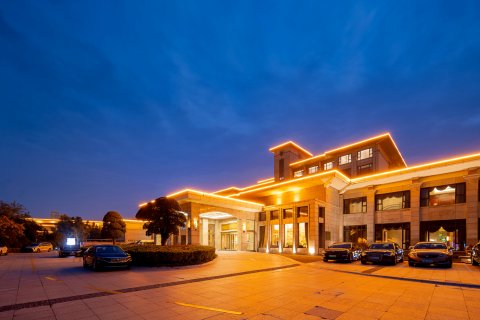 盐城半岛温泉酒店