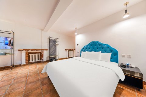 汉庭酒店(北京中关村国家图书馆地铁站店)