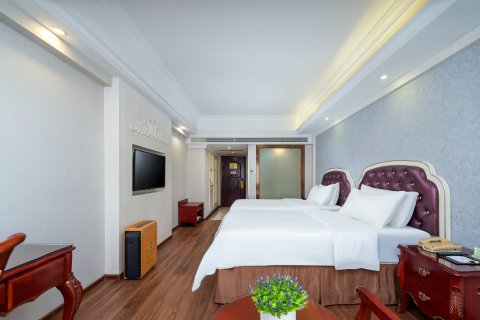 维也纳国际酒店(南宁广西大学动物园地铁站店)