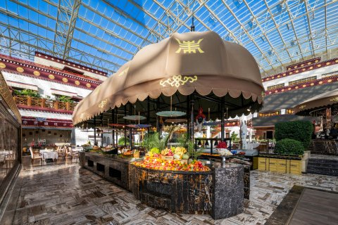 拉萨圣地天堂洲际大饭店