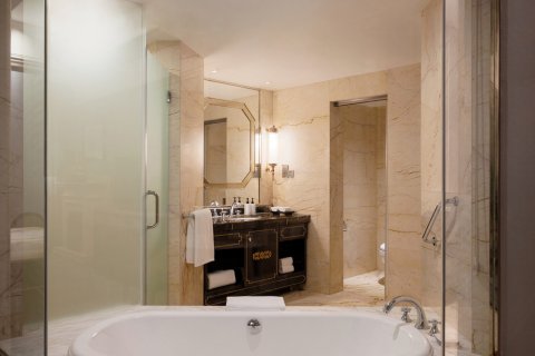 拉萨圣地天堂洲际大饭店