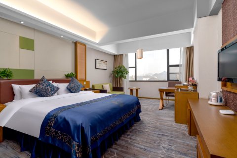 林城万宜酒店(贵阳火车站地铁站万象城店)