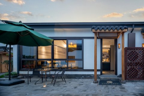 开元颐居·海棠依旧酒店(绍兴鲁迅故里仓桥直街店)