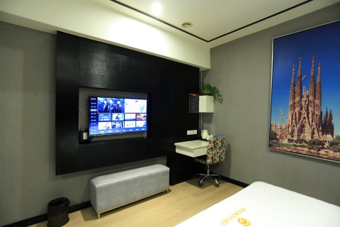 君悦喜百年酒店(桐梓高铁站店)