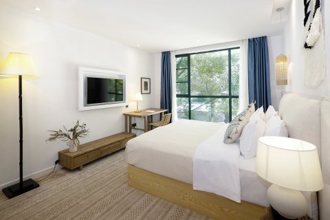 东江湖半岛假日酒店