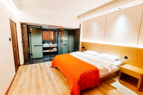 耿马华龙大酒店