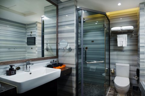 厦门万佳国际酒店(蔡塘地铁站店)