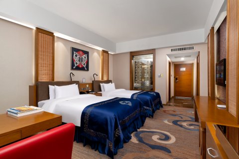 林城万宜酒店(贵阳火车站地铁站万象城店)