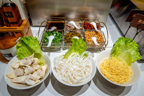 如家精选酒店(贵阳黔灵山公园延安西路地铁站店)