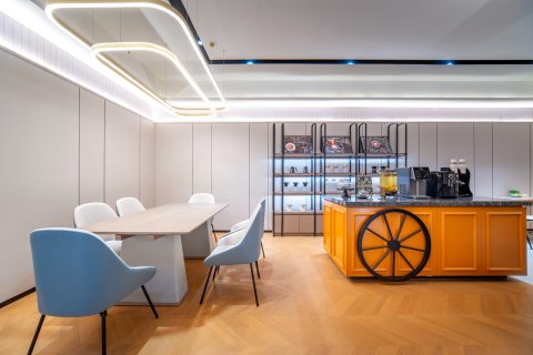 如家精选酒店(贵阳黔灵山公园延安西路地铁站店)