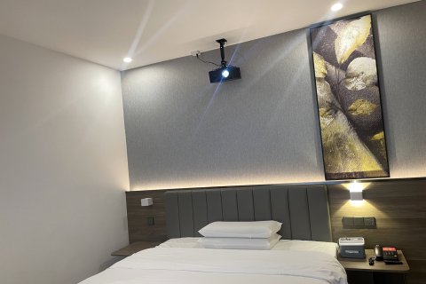 7天优品酒店(兴义桔山广场梦乐城购物中心店)