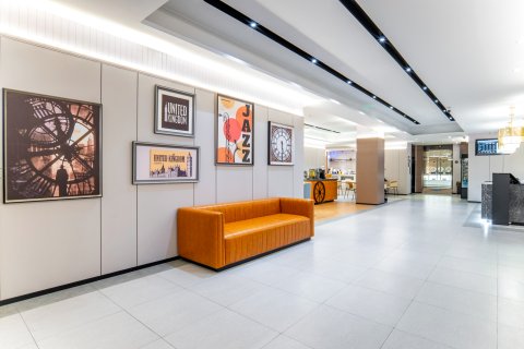 如家精选酒店(贵阳黔灵山公园延安西路地铁站店)