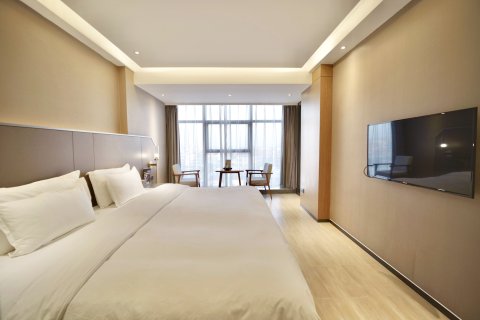 固始元光酒店(中山大街西亚生活广场店)