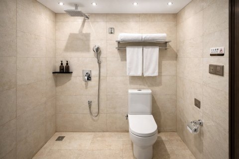 上饶红石王朝国际大酒店(新城吾悦广场店)