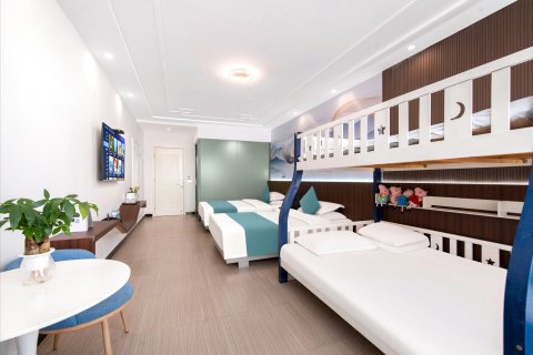 云台山三叶大酒店(岸上服务区售票处店)