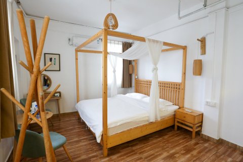 七朵民宿(潮州古城牌坊街店)